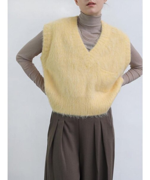 シャギーVネックニットベスト
