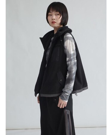 異素材ドッキングフリースベスト