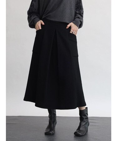 圧縮ウールタックデザインスカート