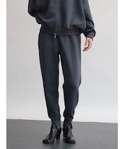 Agaロゴ刺繍入りジョガーパンツ