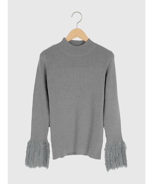 袖フリンジリブハイネックニット