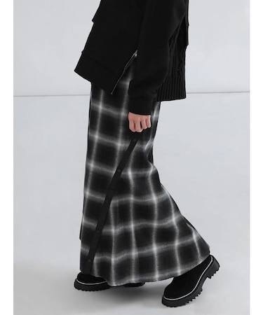 オンブレチェックフレアスカート