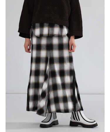 オンブレチェックフレアスカート