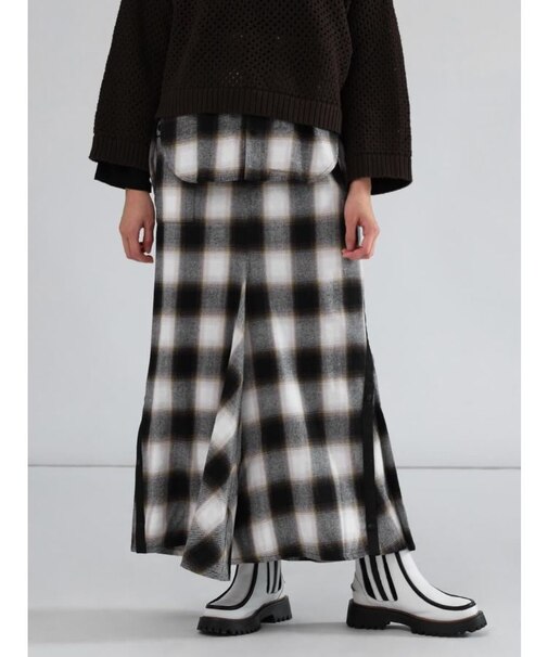 オンブレチェックフレアスカート