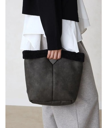 フェイクレザー2wayバッグ