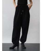 ドロストカーブパンツ