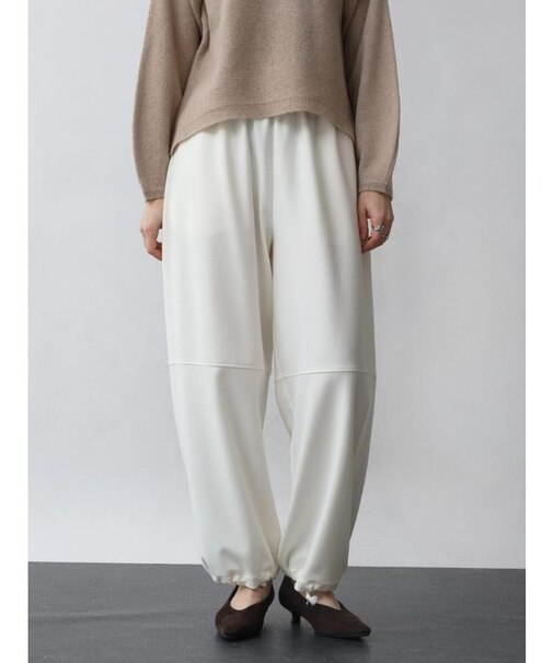 ドロストカーブパンツ