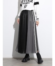 サイドラインチュールスカート