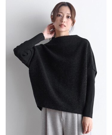 ドッキングスタイルボトルネックニット