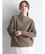 ドッキングスタイルボトルネックニット