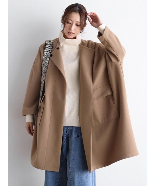 ノーカラーロングコート