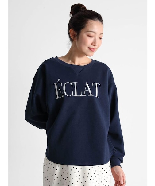 刺繍ロゴラウンドカットトレーナー