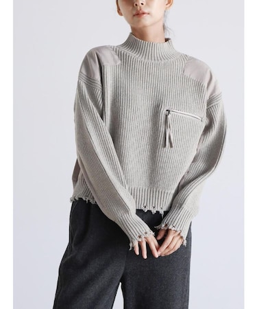 フリンジハイネックニットプルオーバー