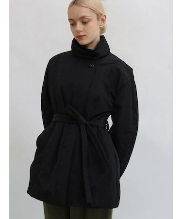 スタンドネックミドルアウター