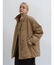 スタンドネックミドルアウター