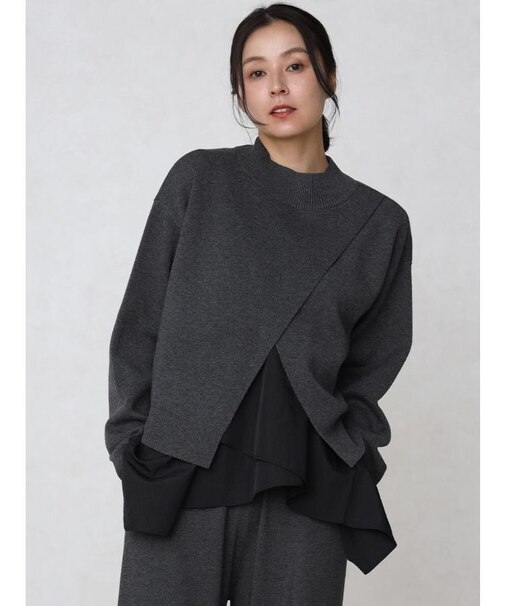 スリットハイネックショートニット