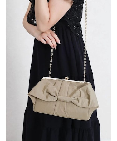 リボンハンドルモチーフパーティーバッグ