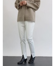 フロントスリットパンツ