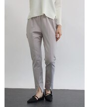フロントスリットパンツ