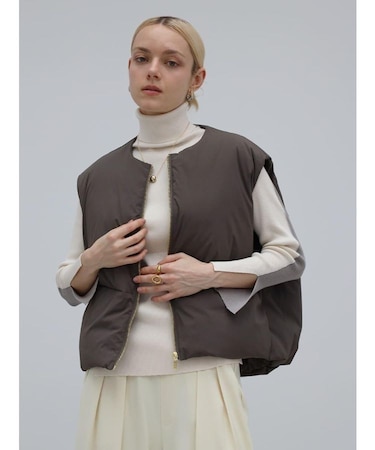 ダウンショートコクーンベスト