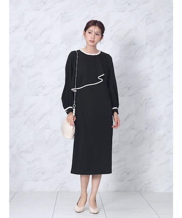 アシンメトリードレープラインワンピース