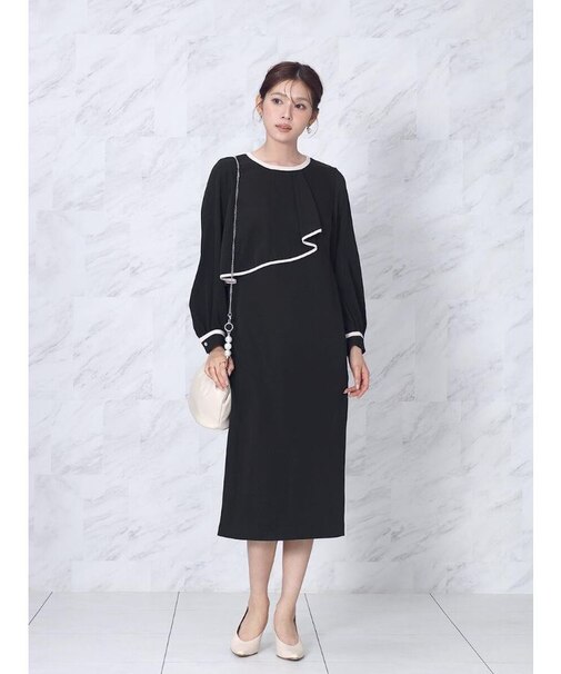 アシンメトリードレープラインワンピース