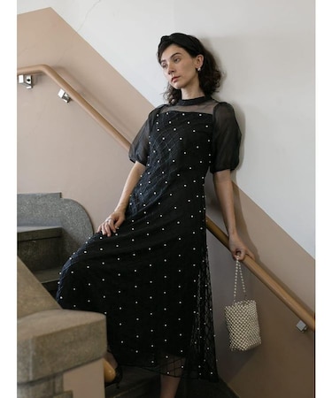 バルーンスリーブパールドレス