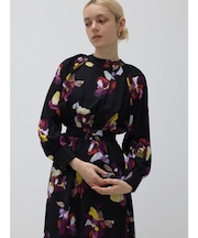 フラワーペイントロングワンピース