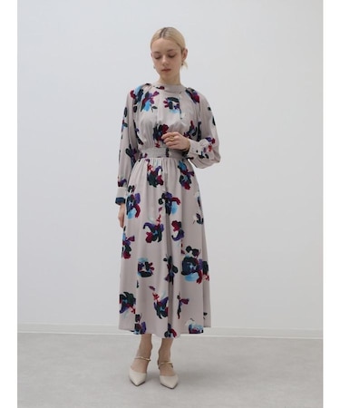 フラワーペイントロングワンピース