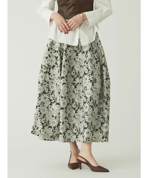 フラワージャガードフレアスカート