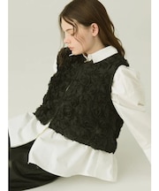 ローズフリルベスト