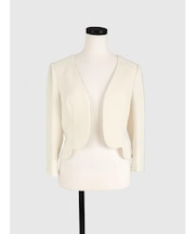 ペプラムデザインノーカラーショートジャケット