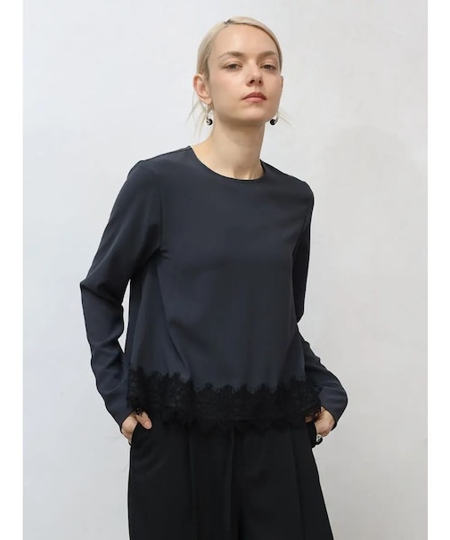 レースドッキングブラウス