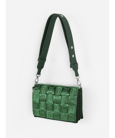 クロステープボディバッグ