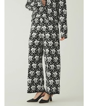 フラワーニットパンツ