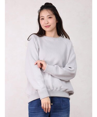 ワンポイント刺繍ニットプルオーバー