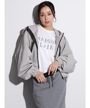 ロゴテープバルーンヘムジップジャケット