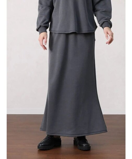セミフレアスウェットスカート