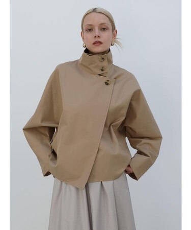 スタンドカラーショートトレンチコート