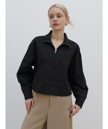 スタンドネックジップアップシャツ