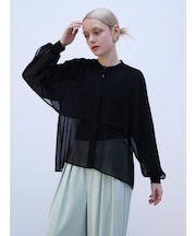 ケープデザインブラウス