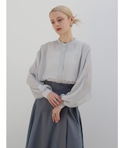 ケープデザインブラウス