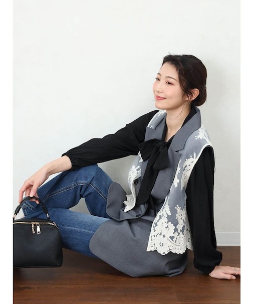 レースレイヤードダブルブレストジレ