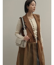 レザースクエアラインショルダーバッグ