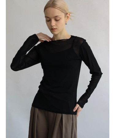 クルーネックシアートップス