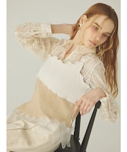 レース切り替えプリーツキャミソール