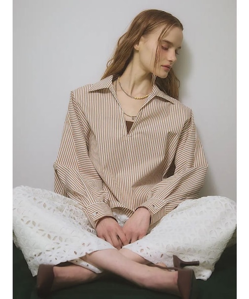 スキッパーネック ストライプシャツ