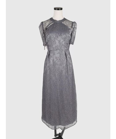 デコルテカット レースワンピース