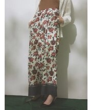 フラワーワイドパンツ