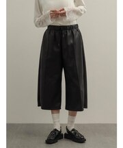 フェイクレザーハーフパンツ